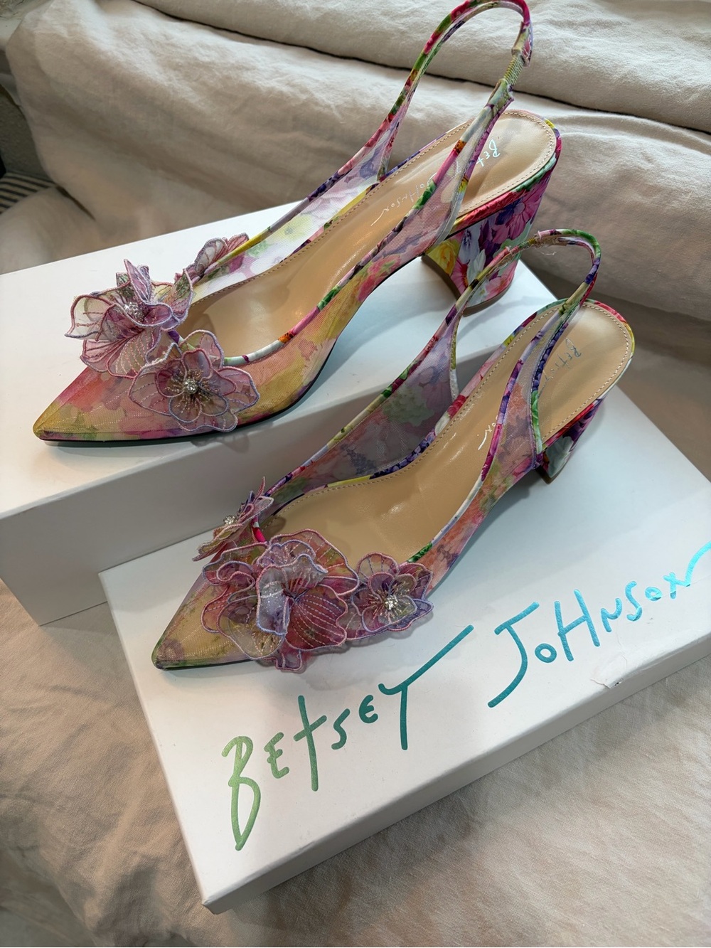 Blue by Betsey Johnson Petra floral print heels